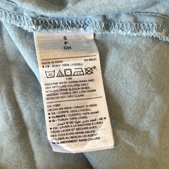 Old Navy soft denim dress. - Picture 6 of 6